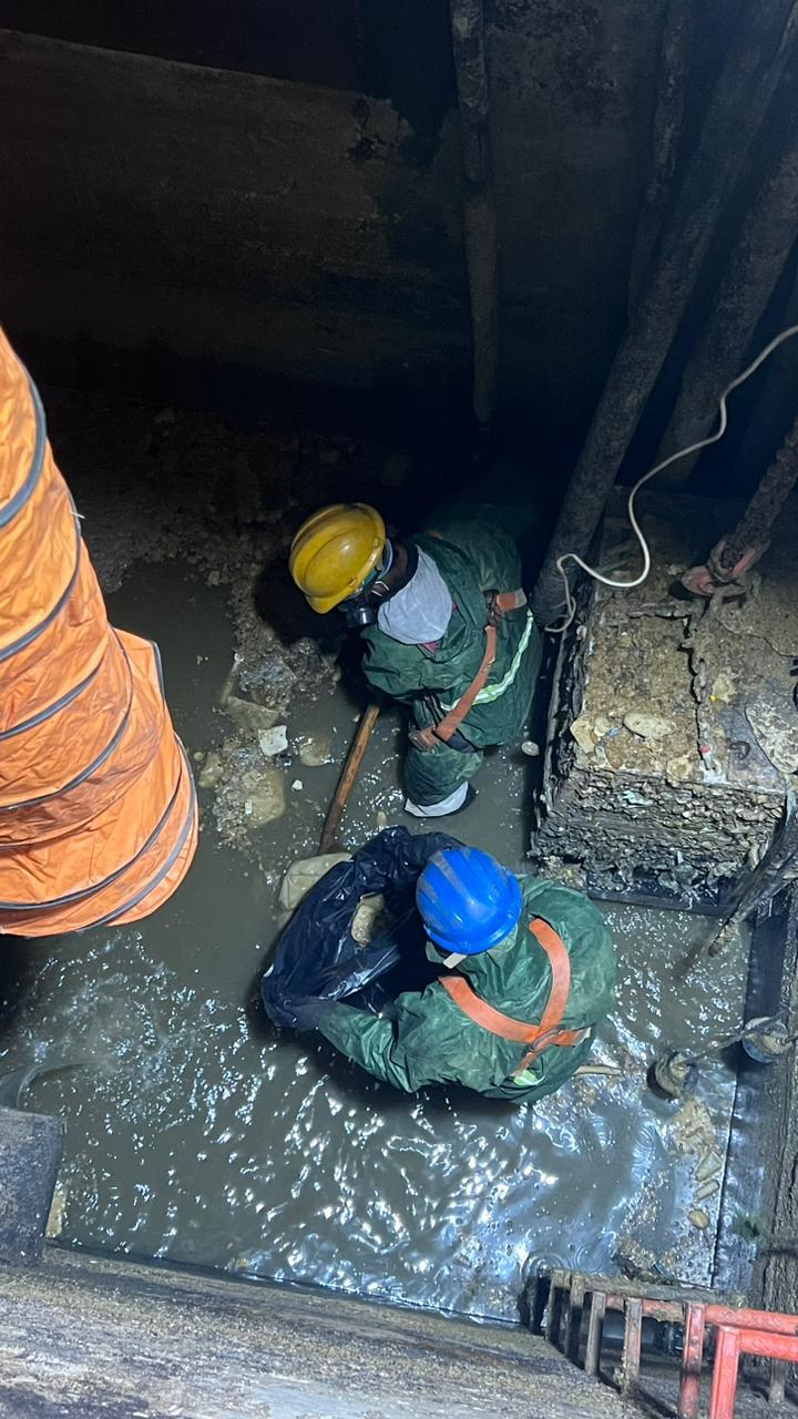 Sewage Tank Cleaning image 1